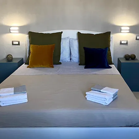 Apartament Charming Chic Design *